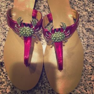 Nine West Cute Crab Sandals